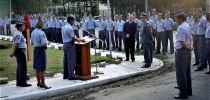 Pinheiro Pedro e Cel.PM Mele homenageados na APMBB com Placa em Praça da Academia
e plantio de árvores