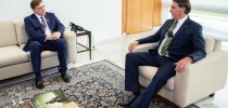 Foto do twitter oficial do embaixador Todd Chapman