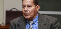 General Ex Hamilton Mourão