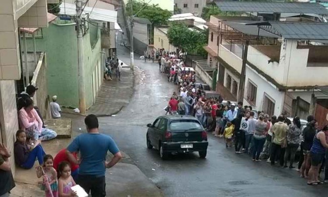VACINAÇÃO-CARATINGA-MG