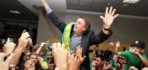 Bolsonaro na Convenção do PSL - apoio popular que assusta o stablishment