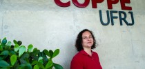 Carolina Marcelino é doutora em modelagem matemática, tem 35 anos, e foi contemplada pelo prêmio Marie Curie Fellow, concedido pela União Europeia. — Foto: Divulgação Coppe/UFRJ