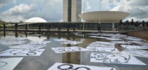 Brasília - O Movimento Vem Pra Rua realiza manifestações em todo o país. O ato é em apoio à Operação Lava Jato e contra a corrupção e a forma de se fazer política no Brasil (Marcello Casal Jr/Agência Brasil)