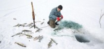 Água voltou ao Mar de Aral, mas pescadores ainda têm de dirigir 20 km para trabalhar (Crédito: Taylor Weidman)