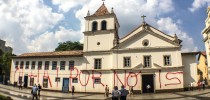 São Paulo 10/04/2018 Igreja do Pateo do Colégio amanhece pichada. Foto Paulo Pinto/FotosPublicas