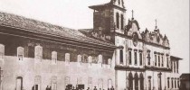 A fachada da Igreja da Ordem 3ª do Seráfico São Francisco, a primeira da direita para a esquerda, na foto, ainda está exatamente como Tebas a executou, em 1783.