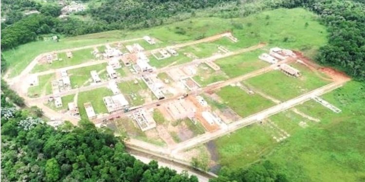 MATA ATLÂNTICA É DEVASTADA E LOTEAMENTO CLANDESTINO EM ÁREA DE MANANCIAIS NA ZONA SUL É AUTUADO