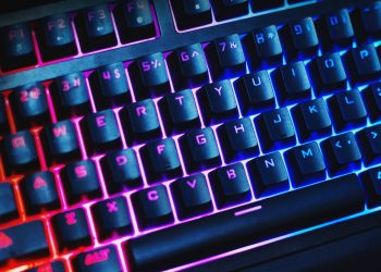 TECLADO MECÂNICO: UMA OPÇÃO DURADOURA E SUSTENTÁVEL