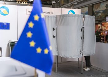 A EUROPA REAGE CONTRA O GLOBALISMO