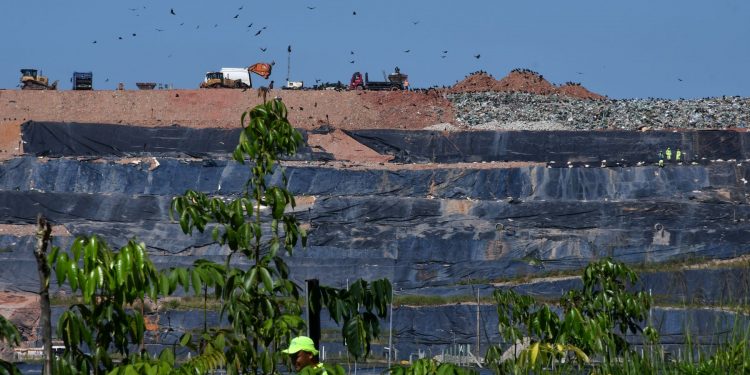 LIXO DE BELÉM, SEDE DA COP30, INTOXICA MORADORES DE CIDADE VIZINHA