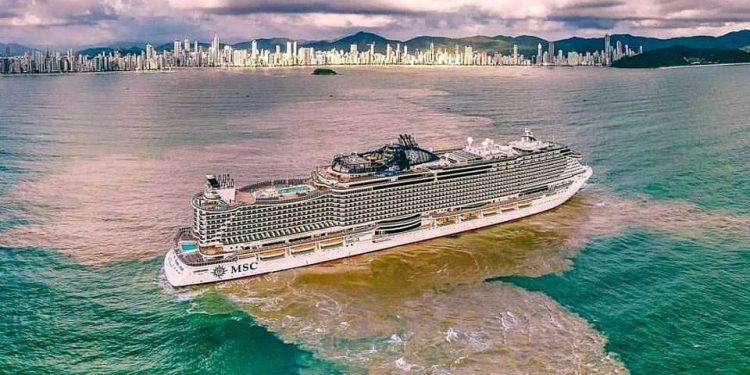 UM NOVO PARADOXO AMBIENTAL PORTUÁRIO