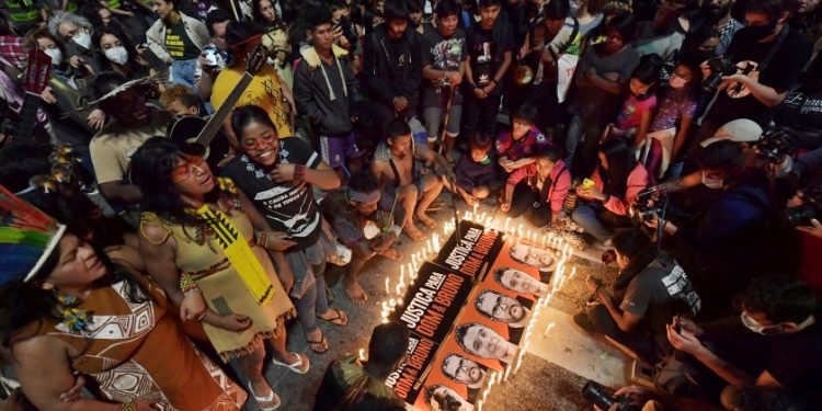 SALVANDO VIDAS E A VERDADE: POR QUE PROTEGER OS JORNALISTAS AMBIENTAIS É MAIS IMPORTANTE DO QUE NUNCA