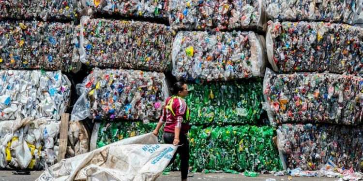 É POSSÍVEL VIVER SEM PLÁSTICO?