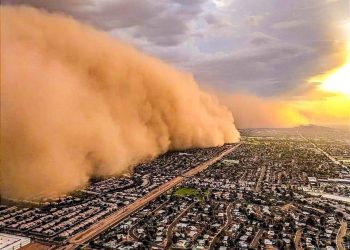SOLO QUENTE, SECO E DESCOBERTO: RECEITA “PERFEITA” PARA TEMPESTADES DE TERRA NO BRASIL