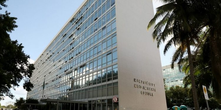 MEIO AMBIENTE E O “MINISTÉRIO DO IMPOSSÍVEL”