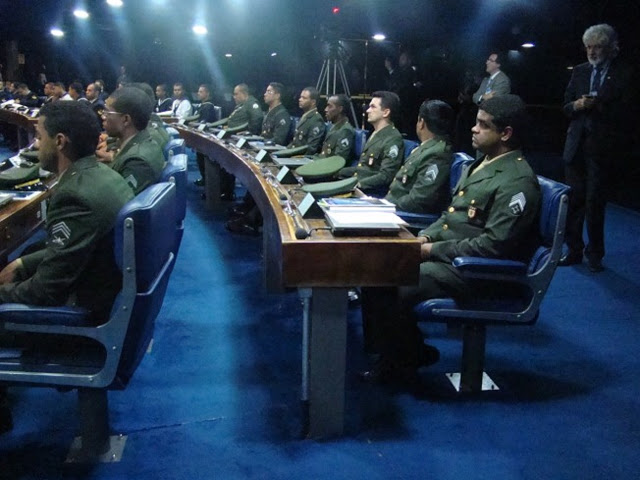 Generais da Reserva decidem disputar eleições em 2018 (foto AE)