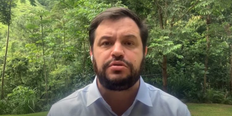 ULTRACREPIDANISMO NA ÁREA AMBIENTAL