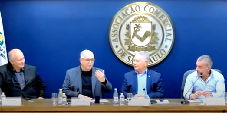 ANÁLISE CRÍTICA DO COMÉRCIO DE CARBONO – Palestra de Pinheiro Pedro na ACSP