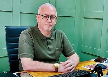 ORDEM NÃO É DOGMA, CONSTITUIÇÃO NÃO É BÍBLIA. GOVERNAR CONTRA A SOCIEDADE É GOLPE…