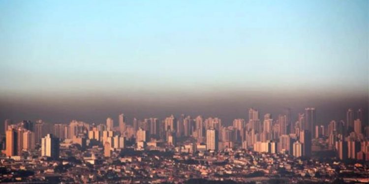 SÃO PAULO BUSCA REDUZIR EMISSÕES DE POLUENTES E GASES DE EFEITO ESTUFA