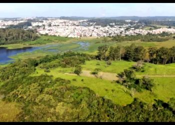 PREFEITURA TRAVA “GUERRA” COM PCC CONTRA LOTEAMENTOS EM ÁREA PROTEGIDA