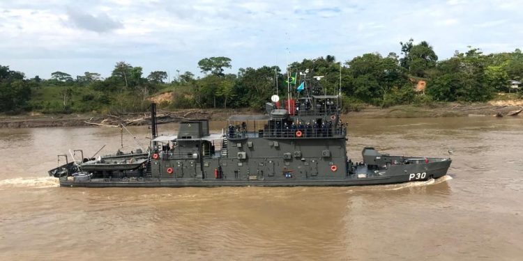 OPERAÇÃO ÁGATA APREENDE MATERIAL DE GARIMPO ILEGAL NA AMAZÔNIA