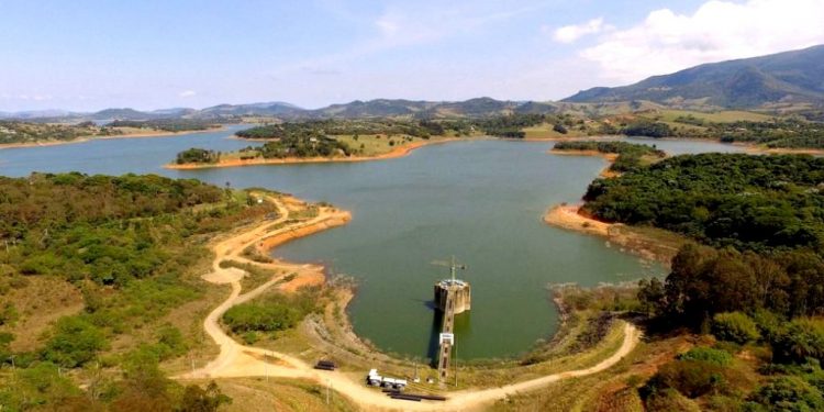 “ESSA CRISE HÍDRICA É A MAIOR EM 100 ANOS”, DIZ SECRETÁRIO