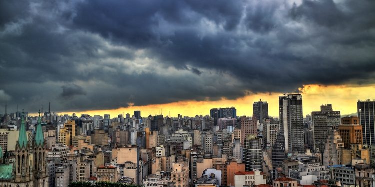 MUDANÇAS CLIMÁTICAS EM ÂMBITO MUNICIPAL