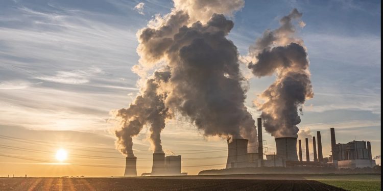 COP27: MUNDO ESTÁ A CAMINHO DE AUMENTAR AS EMISSÕES EM 10,6% ATÉ 2030, DIZ RELATÓRIO DA ONU