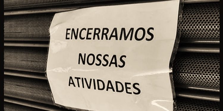 TAXA ALARMANTE: BRASIL ENCERROU 4 EMPRESAS POR MINUTO EM 2023