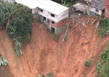 MORTES EM ÁREAS DE RISCO: FATALIDADES OU ASSASSINATOS?