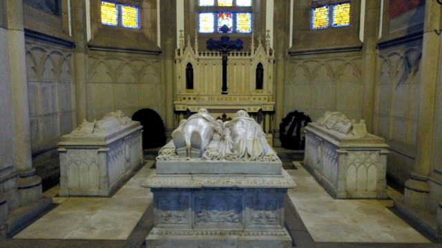 O Mausoléu Imperial é uma pequena capela situada à direita do adro da Catedral de São Pedro de Alcântara, na cidade de Petrópolis, no estado do Rio de Janeiro, Brasil. Abriga os restos mortais do Imperador D. Pedro II do Brasil, de sua esposa, a Imperatriz D. Teresa Cristina Maria de Bourbon, de sua filha, D. Isabel de Bragança, Princesa Imperial do Brasil e de D. Gastão de Orléans, Conde d'Eu e Príncipe Imperial Consorte do Brasil, além das tumbas do príncipe Pedro de Alcântara de Orléans e Bragança e de sua esposa D. Elisabeth Maria Adelaide Dobrzensky de Dobrzenicz.