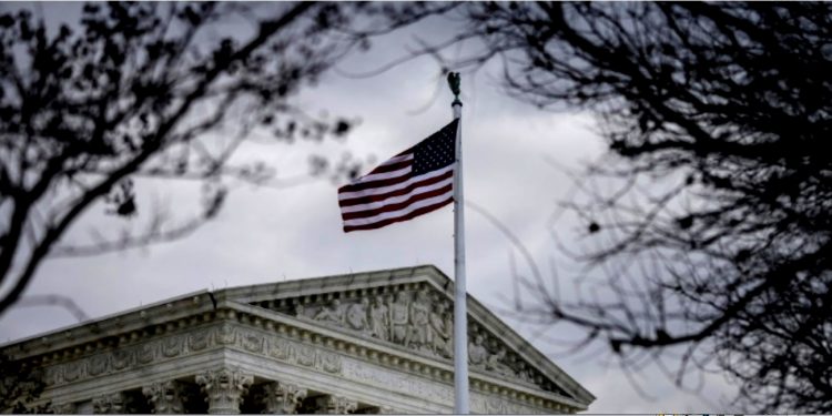 A SUPREMA CORTE DOS ESTADOS UNIDOS E AS MUDANÇAS CLIMÁTICAS