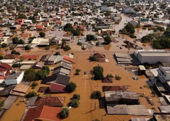 ‘CIDADES INTEIRAS DO RS TERÃO QUE MUDAR DE LUGAR’, DIZ PESQUISADOR QUE ALERTOU PARA DESPREPARO CONTRA CHUVAS