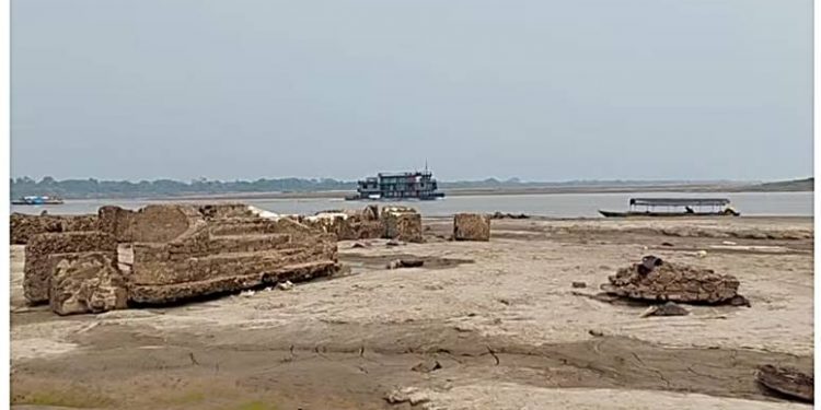 SECA DO RIO SOLIMÕES REVELA RUÍNAS HISTÓRICAS DA COROA PORTUGUESA NO AMAZONAS