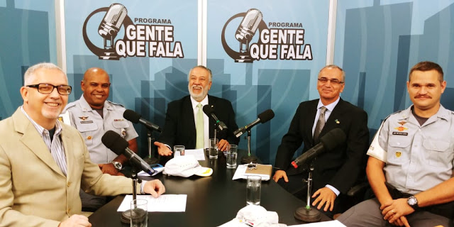 Da esquerda para a direita: Antonio Fernando Pinheiro Pedro, Major PM Sérgio Marques, Zancopé Simões, Cel PM Jorge Curi, Cap PM Silva Neto