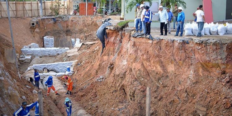 CONSIDERAÇÕES SOBRE A GESTÃO DO SANEAMENTO NO BRASIL