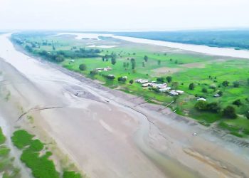 AS CRIANÇAS ISOLADAS PELA SECA NA CIDADE COM PIOR ÍNDICE DE EDUCAÇÃO DO BRASIL