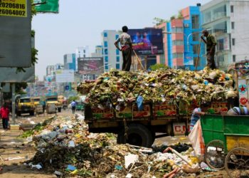 DIÁLOGOS SOBRE OS ARRANJOS PRODUTIVOS REGIONAIS E A GESTÃO DE RESÍDUOS SÓLIDOS