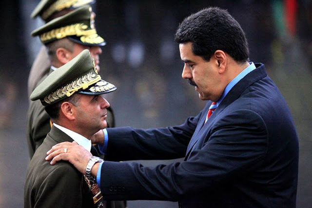Maduro e seus "sóis do cartel"...