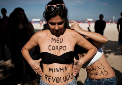 Marcha das Vadias - ejaculação de manifestações com resultado pífio...