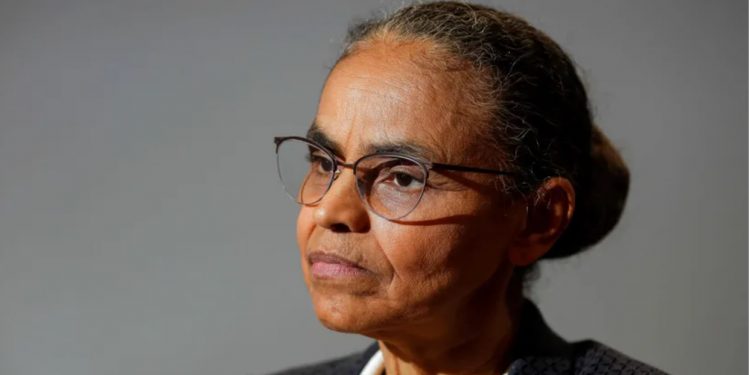 APESAR DAS PROMESSAS DE LULA, MARINA SILVA NÃO CONSEGUE AVAL PARA NOMEAR SUPERINTENDENTES DO IBAMA