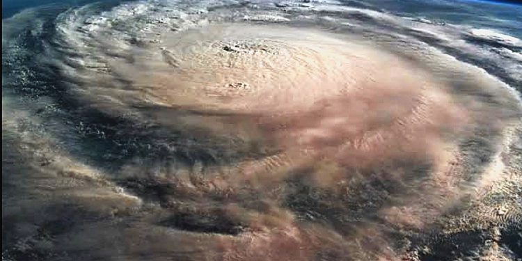 O MILTON: A CADA ANO UM NOME DIFERENTE PARA O MESMO FURACÃO