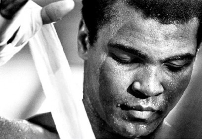 muhammad_ali2012-bw-art-exhibit-wide1