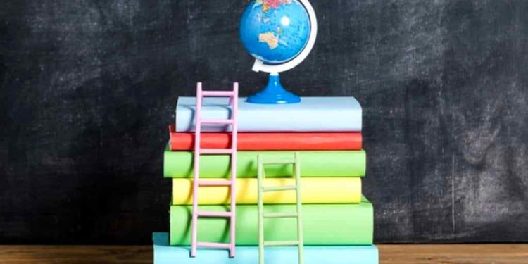 EDUCAÇÃO PARA FORMAR O MUNDO