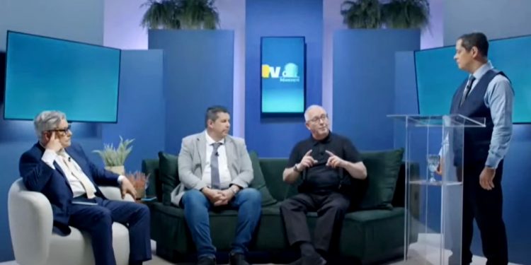 PINHEIRO PEDRO: “A MENTIRA DO ‘GOLPE’ JUSTIFICA O GOLPE”