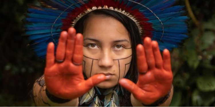 SAMELA SATERÉ MAWÉ, JOVEM ATIVISTA INDÍGENA: “SOMOS GUERREIROS DIGITAIS”