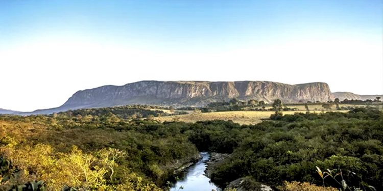 AS MUDANÇAS CLIMÁTICAS E OS MUNICÍPIOS DA REGIÃO DO ALTO SÃO FRANCISCO EM MINAS GERAIS – ACABOU-SE O TEMPO DAS PALAVRAS!