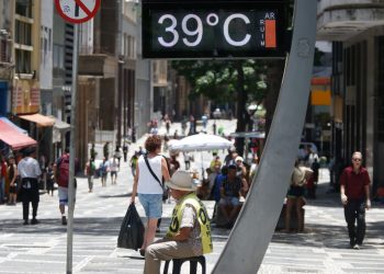 QUANDO O CALOR SE TORNA PERIGOSO À SAÚDE E COMO SE PROTEGER