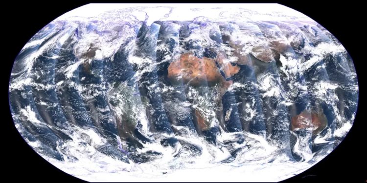 ENTRE O NEGACIONISTA E O HISTÉRICO…